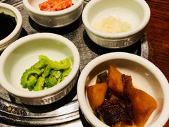 -萨拉伯尔(燕莎友谊商城店)