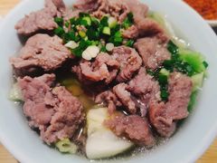 -全牛匠·乐山跷脚牛肉(新中关店)