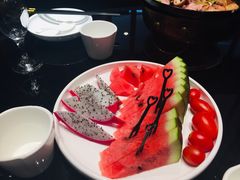 -皇城根·烤鸭·鱼头·家常菜(欧亚大观乐活城店)