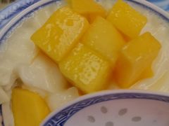 -广信牛奶甜品世家(台东店)