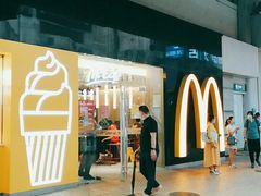 门面-麦当劳(龙阳路店)