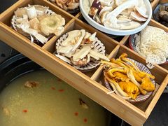 -野菌皇海景野生菌火锅(滨海大道店)