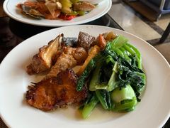 -大中华希尔顿酒店-念自助餐·嗨啤·小龙虾