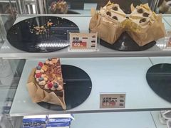 -卷们·现制生日蛋糕·蓝风车动物奶油(金源店)