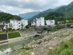 -四川省成都市彭州市白鹿镇