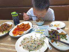 -钟记家菜(红专南路店)
