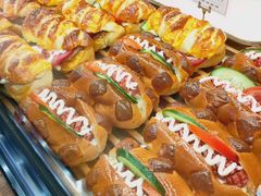 -华荣西饼(列东店)