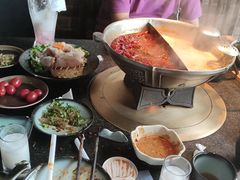 -湊湊火锅·茶憩(新中关购物中心店)