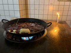 -黄潇洒老火锅(九眼桥宏济巷店)