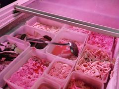 -周良天山牛杂城(天山路总店)