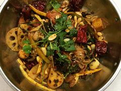 -川山城麻辣香锅(鼎汇美食城店)