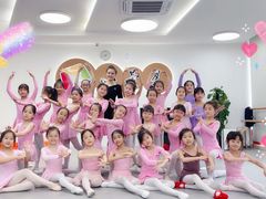 -小荧星艺校(浦东中环分校)