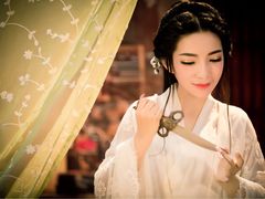 -九月鹰飞汉服摄影工作室