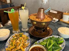 -蜗牛小馆醉乡民谣云南菜(惠新西里店)