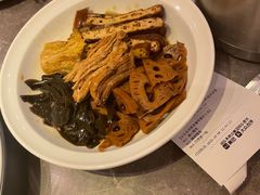 酥锅拼盘-闫府私房菜·老字号(恒隆店)