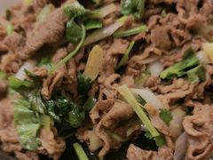 烤杜泊羊后腿-烤肉季饭庄