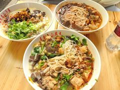 -文山荷鲜居(翠湖店)