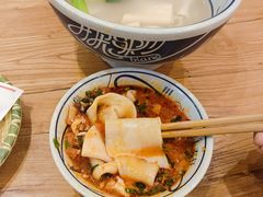 -陇上秦轩西安biangbiang面(朝龙汇店)