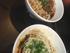 -秦云老太婆摊摊面(磁器口店)