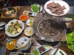 -明洞阿姨·韩式酱蟹烤肉·创意料理(三元桥店)