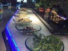 -享遇.锅姥姥牛排海鲜自助(小寨店)