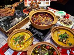 -李双猪·小龙虾·烧烤·羊肉煲(乐山店)