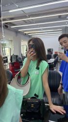 -诗悦发型SALON·圣罗兰店