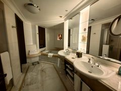 -新加坡香格里拉