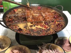 -石灰市老火锅(北滨路店)