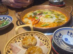 -洱火云南酸菜牛肉火锅(石景山当代商城店)