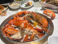 -雍容荟帝王蟹活龙虾展台自助(IFS黑金店)