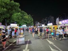 -月星家居广场-路面停车场