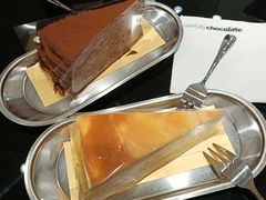白巧克力柠檬千层-Awfully Chocolate(来福士广场店)