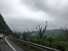 -雅鲁激流探险漂流