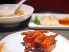 脆皮乳鸽-粤凤佬