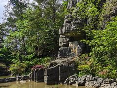 -梭布垭石林景区