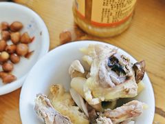 -15年老字号鑫鑫猪肚鸡·椰子鸡海南火锅(兴隆华侨农场店)