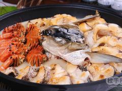 鱼虾蟹大盘菜火锅-小北江河鲜(旧城店)