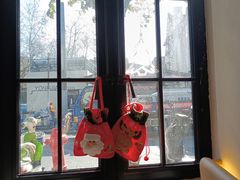 -Fridi Patisserie Cafe