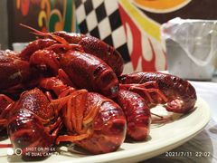 -巴厘龙虾·榜首油焖大虾(音乐学院·沿江酒馆店)