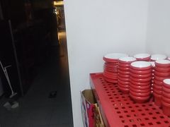 -毛辣果·贵州红酸汤牛肉火锅(西单店)