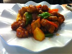 菠萝咕咾肉-新大咀港式茶餐厅(宝山万达店)