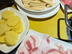 -四季喧黔味豆米火锅(万达广场店)