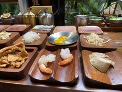 -银米·云南传统过桥米线(双廊黑金冠店)
