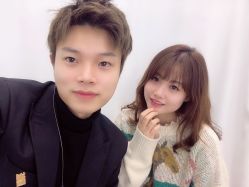 中发-简法造型·品牌形象店