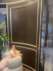 点击看大图 -八佰伴8008星级形象店