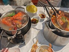 -领鲜活海鲜榴莲自助火锅(东门店)