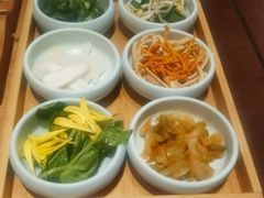 -银米·云南传统过桥米线(双廊黑金冠店)