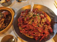 -巴厘龙虾·榜首油焖大虾(音乐学院·沿江酒馆店)