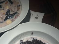 -RUXU入续糖水铺与包(卓悦中心店)